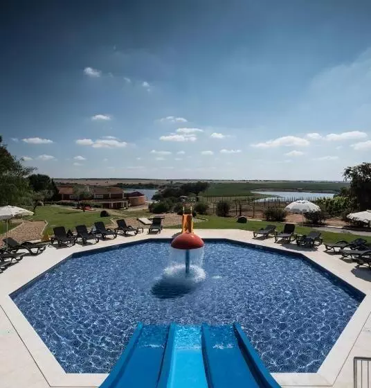 Сельский отель Vila Galé Alentejo Vineyards