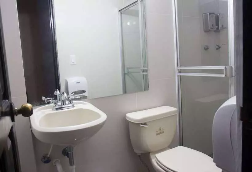 בית מלון כפרי San Remo