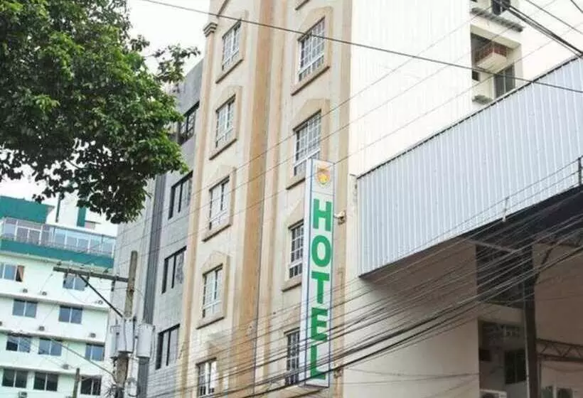 בית מלון כפרי San Remo