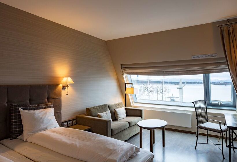 בית מלון כפרי Scandic Seilet