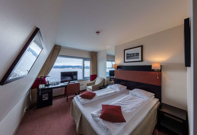 בית מלון כפרי Scandic Seilet