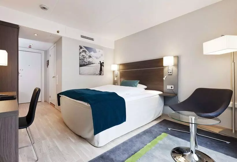 هتل Scandic Victoria