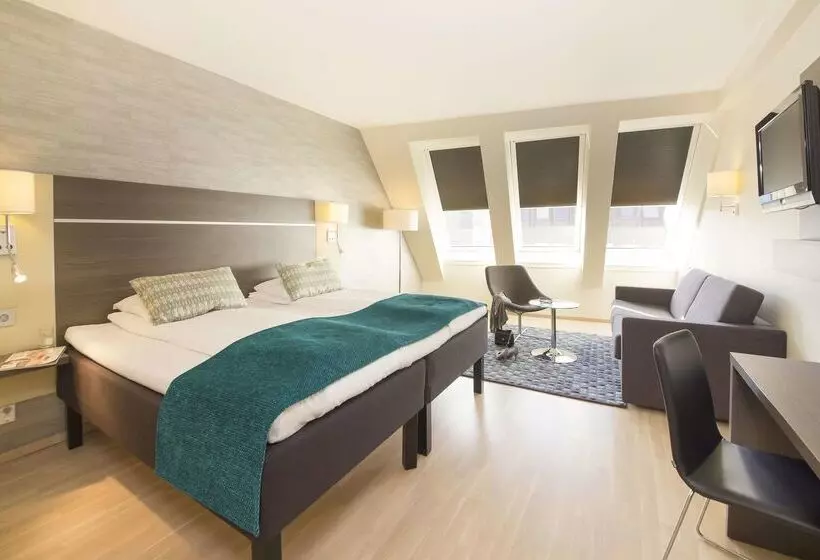 هتل Scandic Victoria