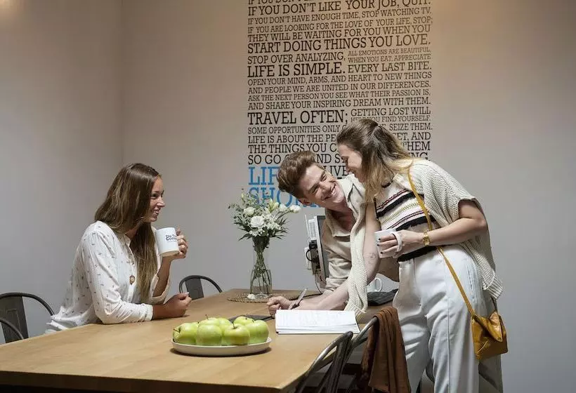 Three Corners Hotel Anna