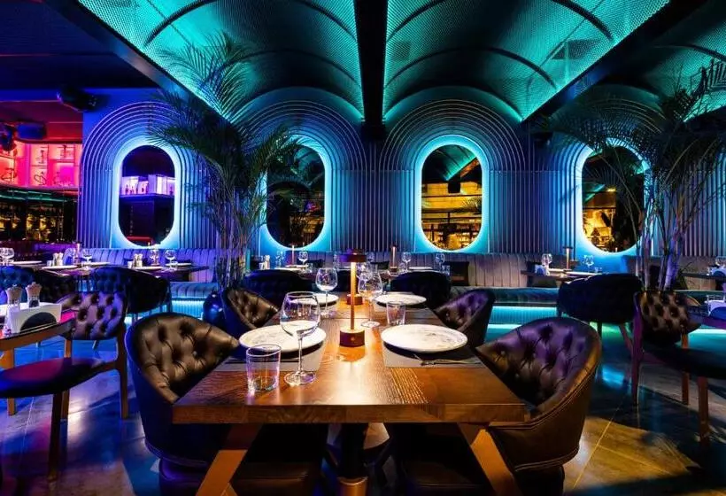 ホテル Villa Zurich