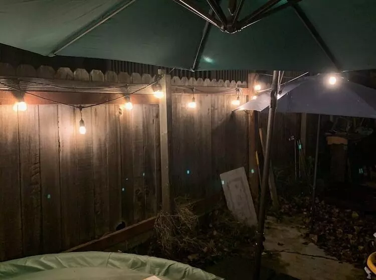 تختخواب و صبحانه Dream Catcher