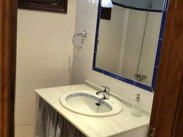Casas De Titaelvira