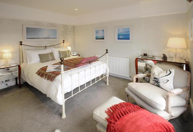 Corner House Bed & Breakfast