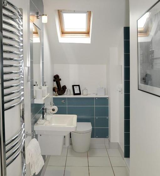 Corner House Bed & Breakfast