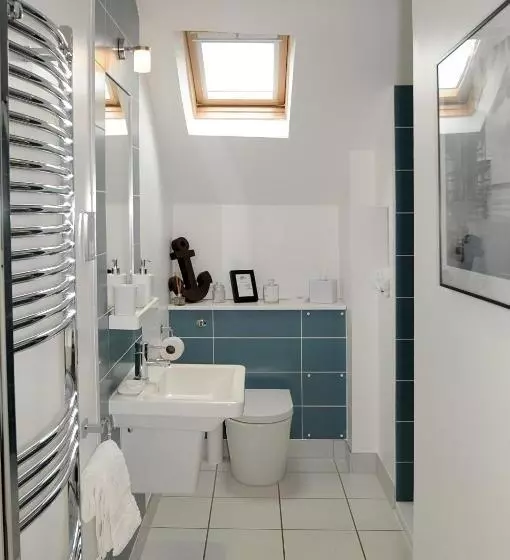 Corner House Bed & Breakfast