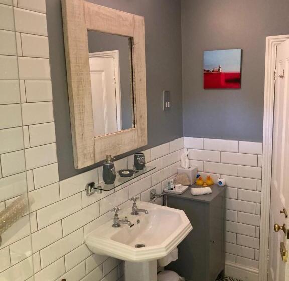 Corner House Bed & Breakfast