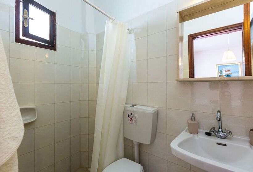 Пансион Santa Maria Studios & Apartments