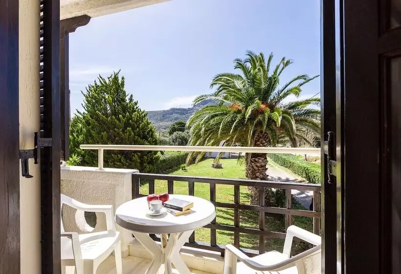 Majatalo Santa Maria Studios & Apartments