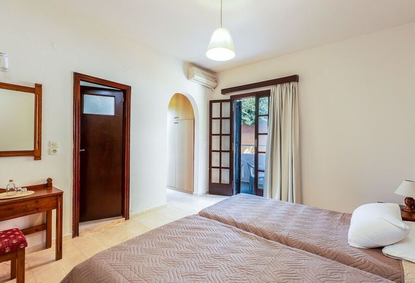 Пансион Santa Maria Studios & Apartments