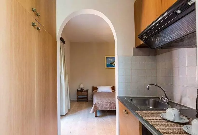 Majatalo Santa Maria Studios & Apartments