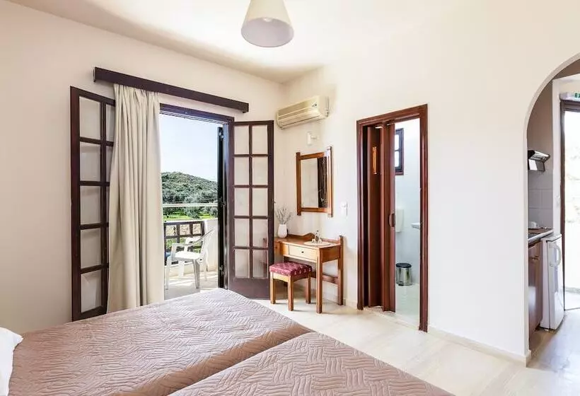 Majatalo Santa Maria Studios & Apartments