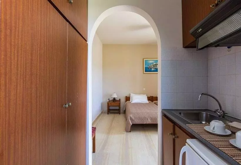 Majatalo Santa Maria Studios & Apartments