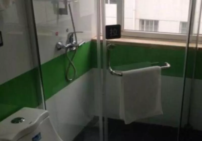 Hotelli 7 Days Inn Huaian North Chengde Road Darunfa Branch