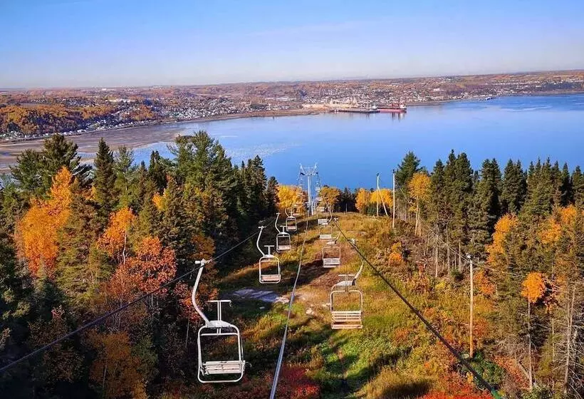 Hotelli Auberge Resto Le Parasol