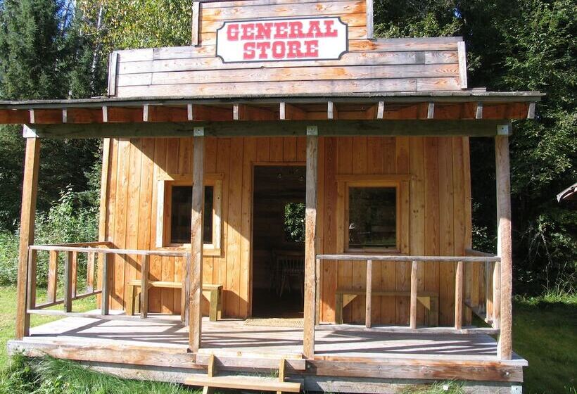 Hotelli Fort Wells Gray Rustic Cabins Hostel