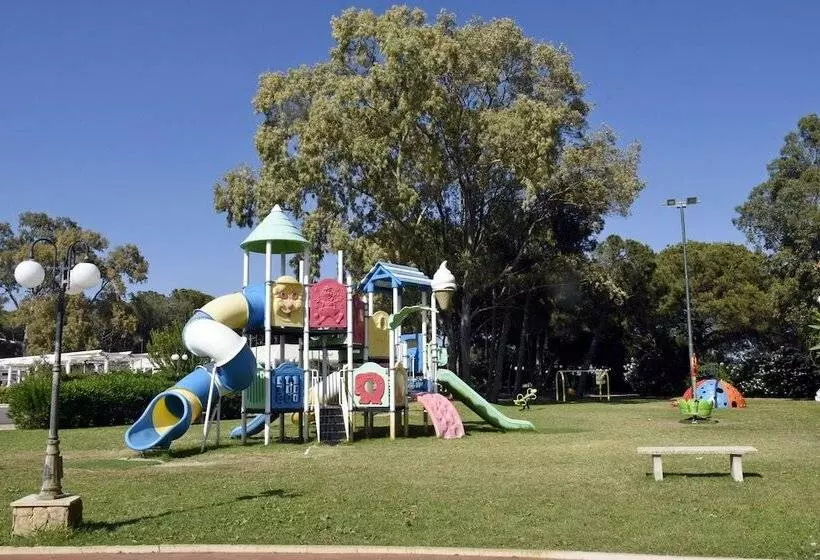 هتل Salice Resort