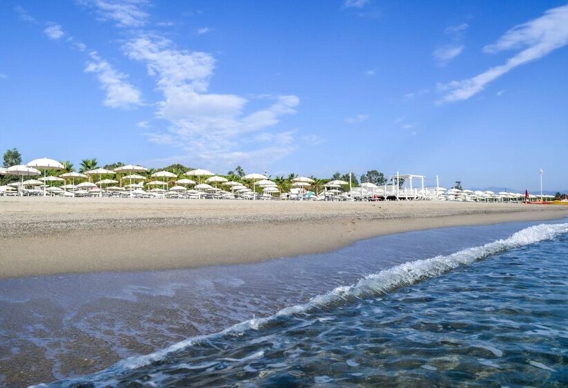 فندق Salice Resort