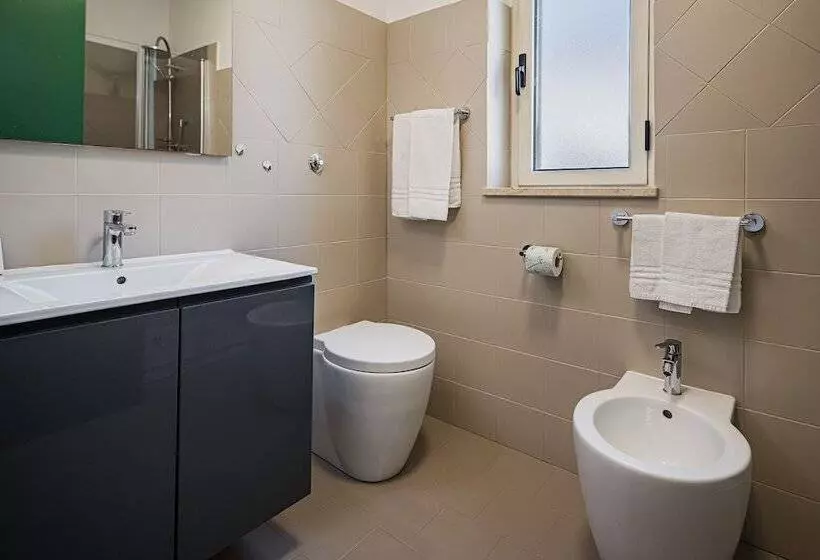 هتل Salice Resort