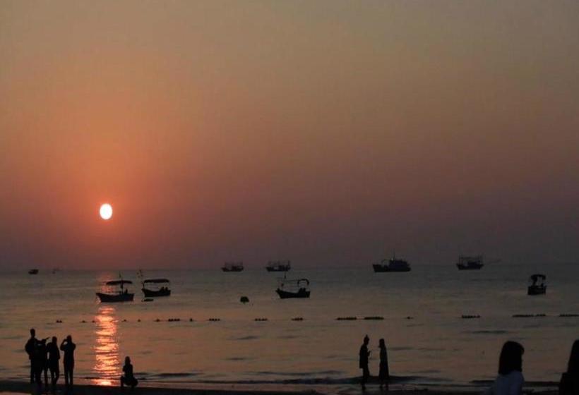 בית מלון כפרי City Comfort Inn Beihai Beijing Rd Yizhong Branch