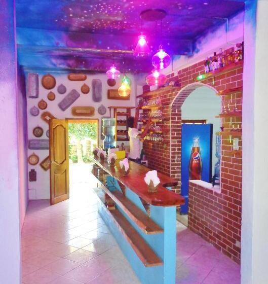 هتل Livingston Resort