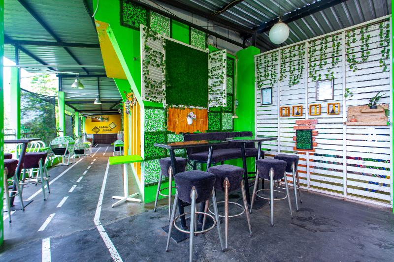 فندق Oyo 3042 Griya Karangsalam Indah