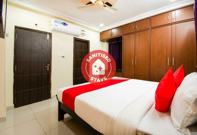 ホテル Oyo 71081 Apple Guest Rooms