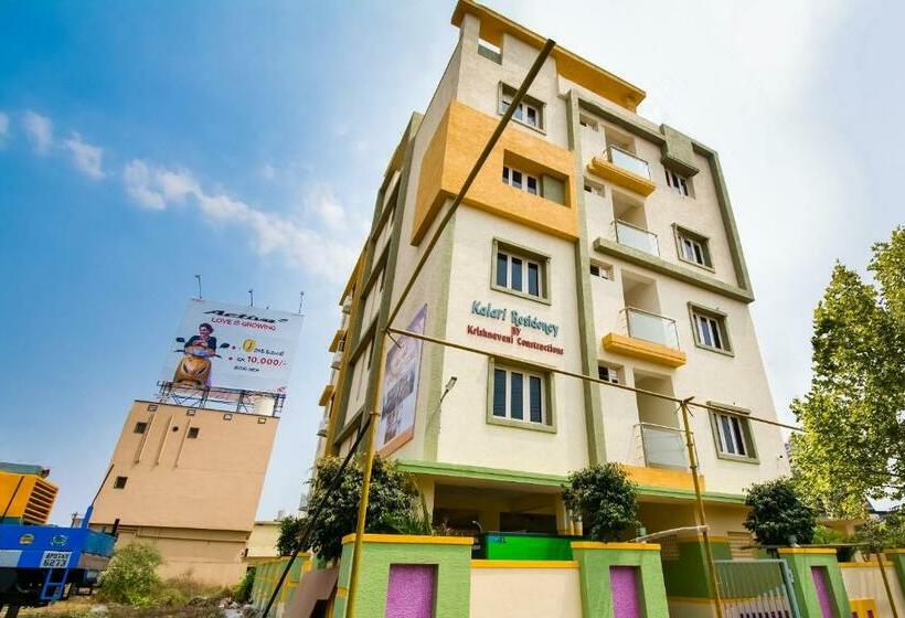 ホテル Oyo 71081 Apple Guest Rooms