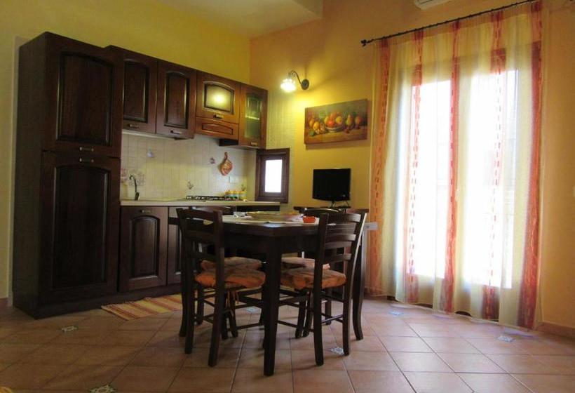 بنسيون Sicania Holiday House