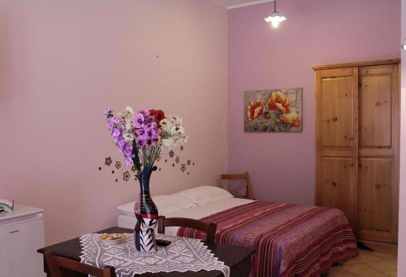 بنسيون Sicania Holiday House