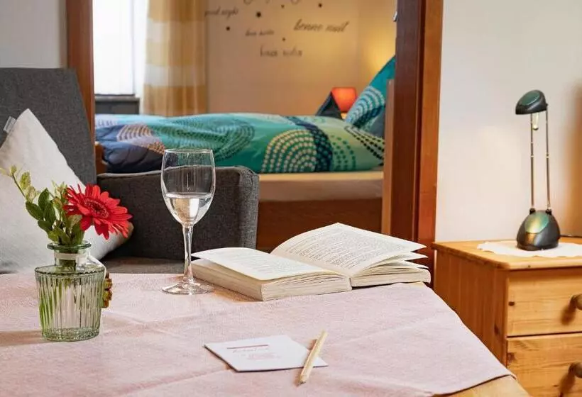 Majatalo Landhaus Heimisch Bed & Breakfast