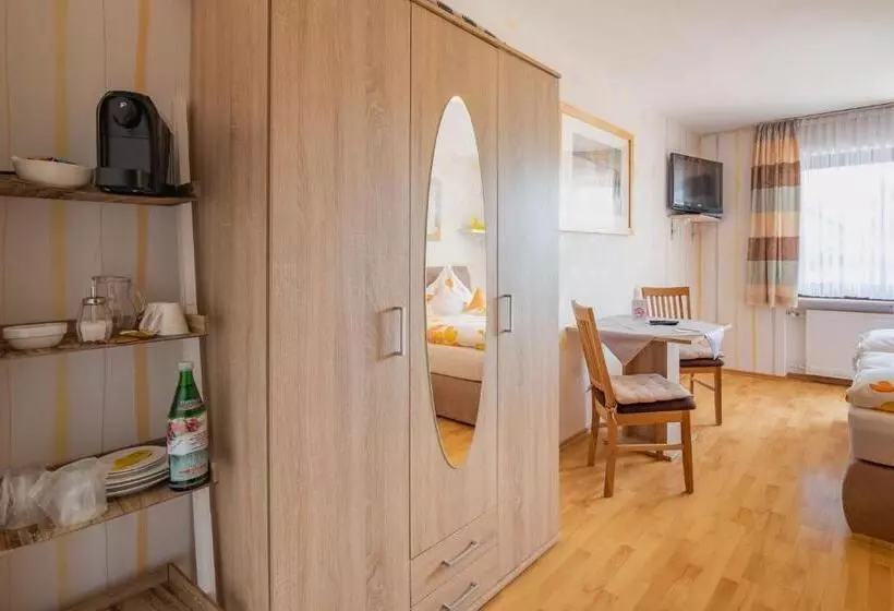 Majatalo Landhaus Heimisch Bed & Breakfast