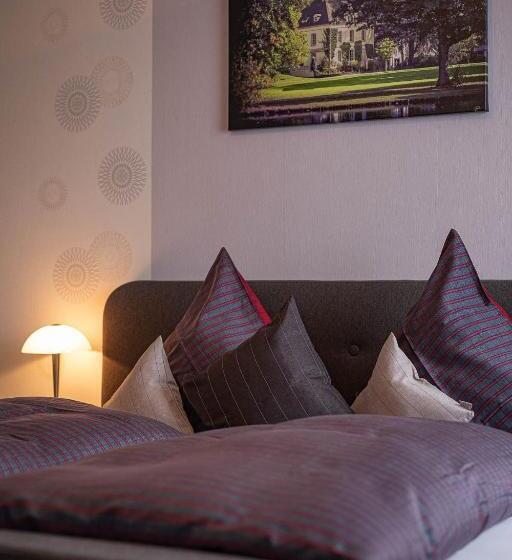 פנסיון Landhaus Heimisch Bed & Breakfast