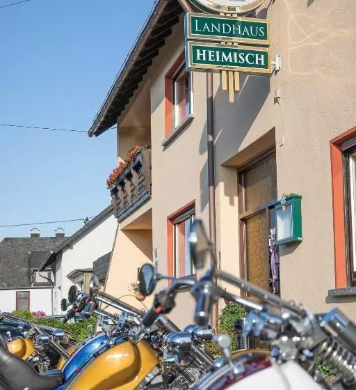 Majatalo Landhaus Heimisch Bed & Breakfast