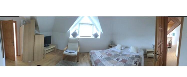 ペンション Szilvia Ház Balatonakarattya