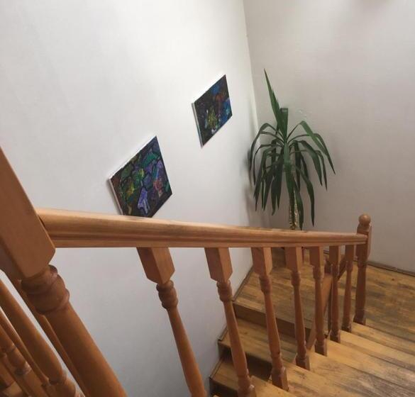 ペンション Szilvia Ház Balatonakarattya