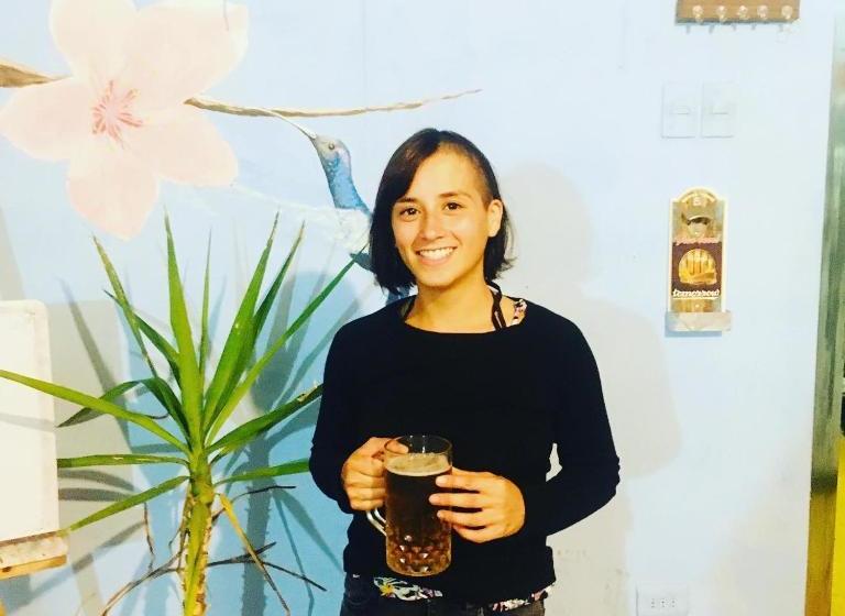 تختخواب و صبحانه Beer&beer