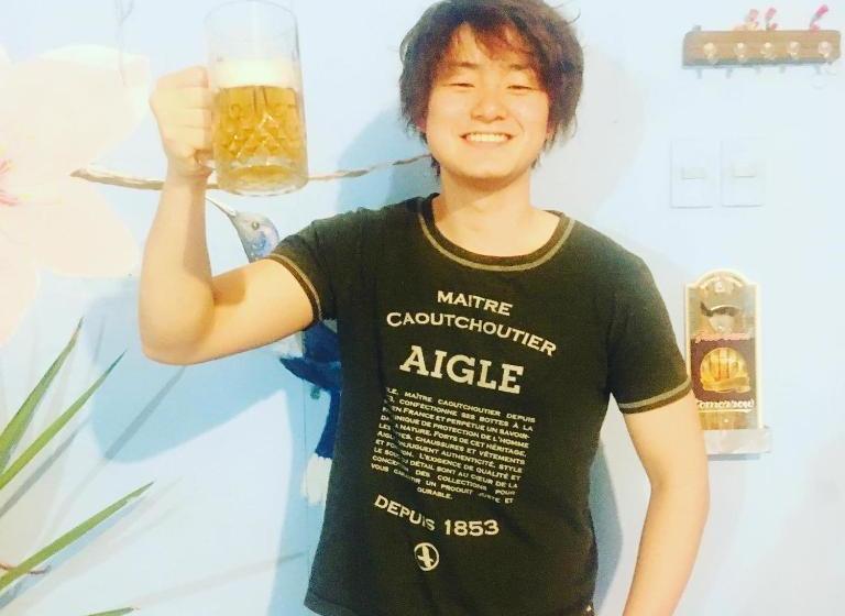 تختخواب و صبحانه Beer&beer