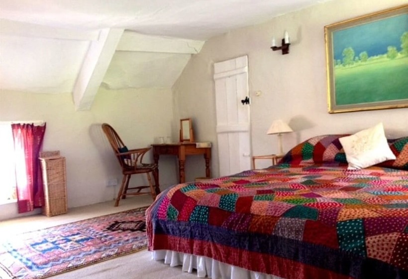 Bed and Breakfast Bowhayes Farm