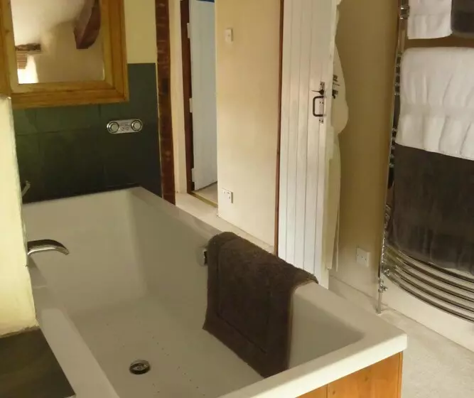 Aamiaismajoitus (B&B) Bowhayes Farm