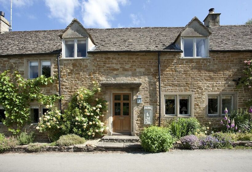 Bed and Breakfast The Old Post Office  Adlestrop