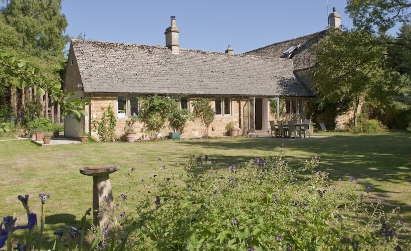 Bed and Breakfast The Old Post Office  Adlestrop