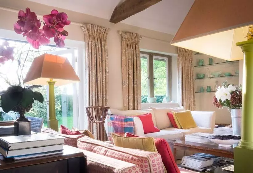 Aamiaismajoitus (B&B) The Old Post Office  Adlestrop