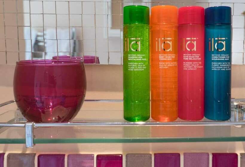 Bed and Breakfast The Old Post Office  Adlestrop