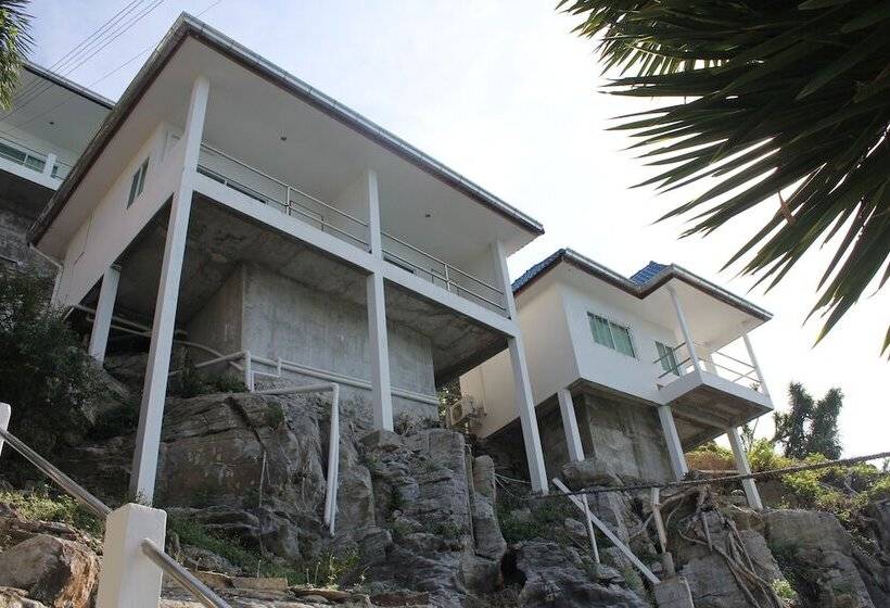 هتل Koh Sichang Unseen