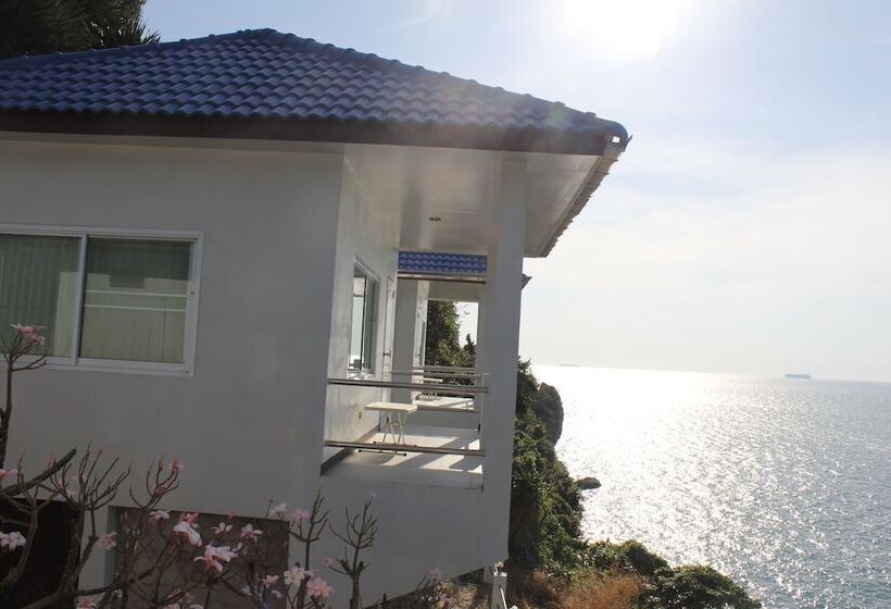 هتل Koh Sichang Unseen